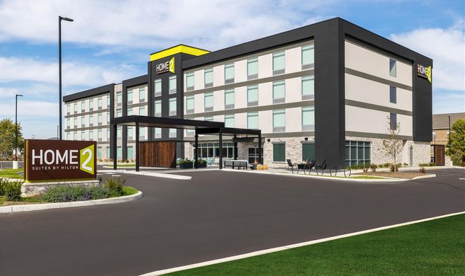 Home2 Suites by Hilton Muncie Exterior