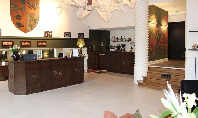 La Truffe Noire Lobby