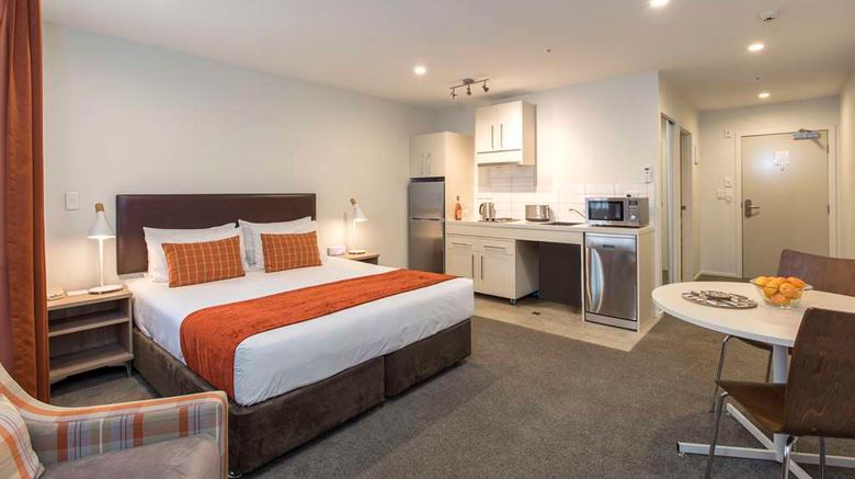 <b>Quest Taupo Suite</b>. Images powered by <a href="https://iceportal.shijigroup.com/" title="IcePortal" target="_blank">IcePortal</a>.