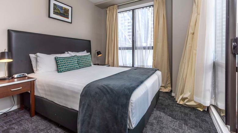 <b>Quest on Queen Room</b>. Images powered by <a href="https://iceportal.shijigroup.com/" title="IcePortal" target="_blank">IcePortal</a>.