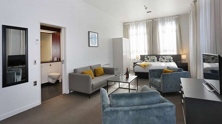 Quest Invercargill Serviced Apartments Suite