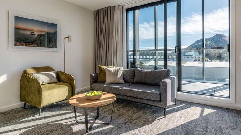 <b>Quest Mt Maunganui Room</b>. Images powered by <a href="https://iceportal.shijigroup.com/" title="IcePortal" target="_blank">IcePortal</a>.