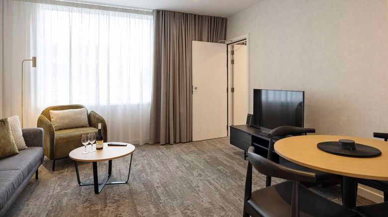 <b>Quest Mt Maunganui Room</b>. Images powered by <a href="https://iceportal.shijigroup.com/" title="IcePortal" target="_blank">IcePortal</a>.