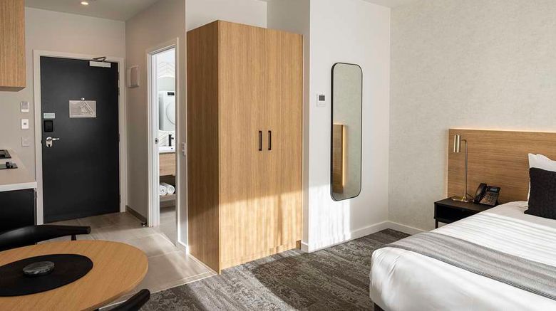 <b>Quest Mt Maunganui Suite</b>. Images powered by <a href="https://iceportal.shijigroup.com/" title="IcePortal" target="_blank">IcePortal</a>.