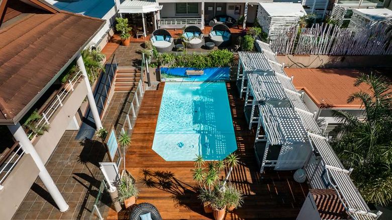 <b>Hotel le Lagon Noumea Pool</b>. Images powered by <a href="https://iceportal.shijigroup.com/" title="IcePortal" target="_blank">IcePortal</a>.