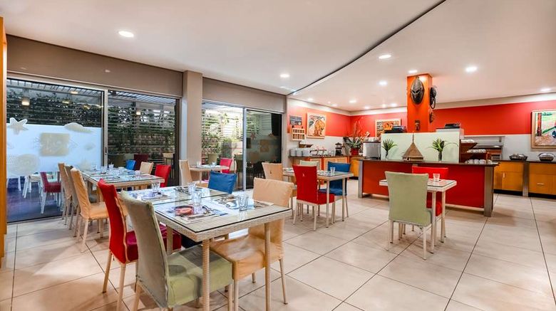 <b>Hotel le Lagon Noumea Restaurant</b>. Images powered by <a href="https://iceportal.shijigroup.com/" title="IcePortal" target="_blank">IcePortal</a>.