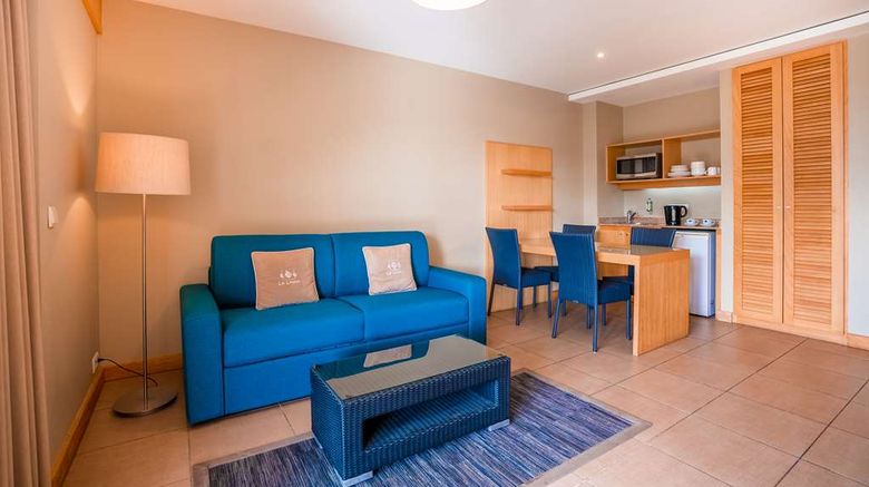 <b>Hotel le Lagon Noumea Suite</b>. Images powered by <a href="https://iceportal.shijigroup.com/" title="IcePortal" target="_blank">IcePortal</a>.
