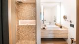 <b>Bahia Hotel & Beach Club Suite</b>. Images powered by <a href="https://iceportal.shijigroup.com/" title="IcePortal" target="_blank">IcePortal</a>.