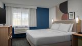 <b>Spark by Hilton Tucson Airport Room</b>. Images powered by <a href="https://iceportal.shijigroup.com/" title="IcePortal" target="_blank">IcePortal</a>.