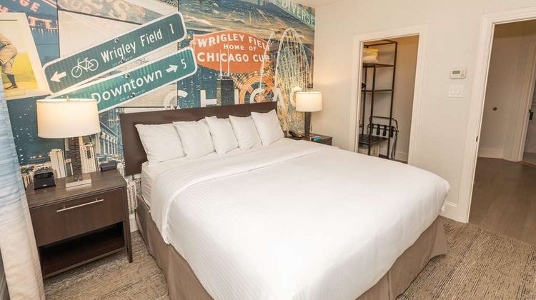 Hotel Versey Chicago Lincoln Park Room