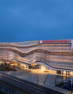 Hilton Garden Inn Huangshi Dinosaur WL