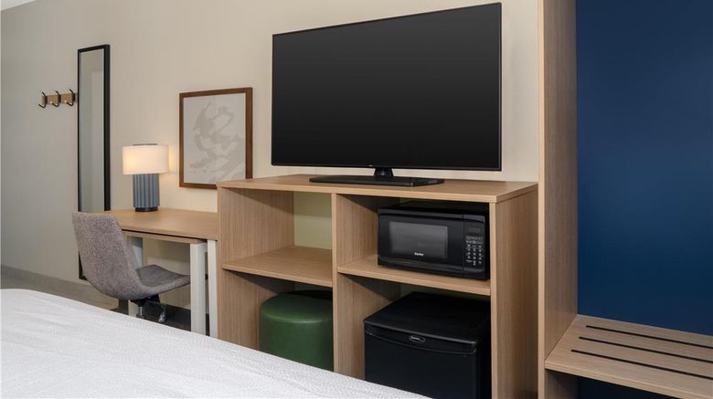<b>Spark by Hilton Carlisle South Room</b>. Images powered by <a href="https://iceportal.shijigroup.com/" title="IcePortal" target="_blank">IcePortal</a>.