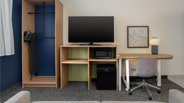 <b>Spark by Hilton Carlisle South Room</b>. Images powered by <a href="https://iceportal.shijigroup.com/" title="IcePortal" target="_blank">IcePortal</a>.