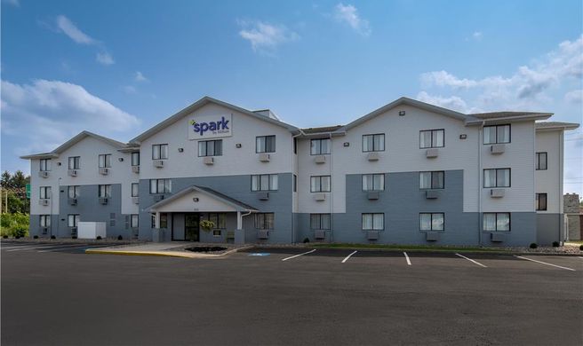 Spark by Hilton Carlisle South Exterior