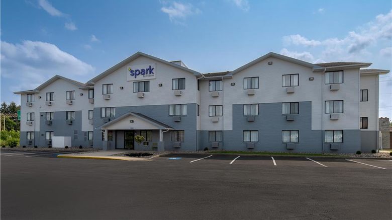 Spark by Hilton Carlisle South Exterior. Images powered by <a href="https://iceportal.shijigroup.com" target="_blank" rel="noopener">Ice Portal</a>.
