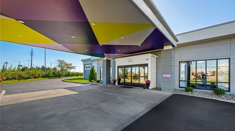 <b>Spark by Hilton Cleveland Beachwood Exterior</b>. Images powered by <a href="https://iceportal.shijigroup.com/" title="IcePortal" target="_blank">IcePortal</a>.