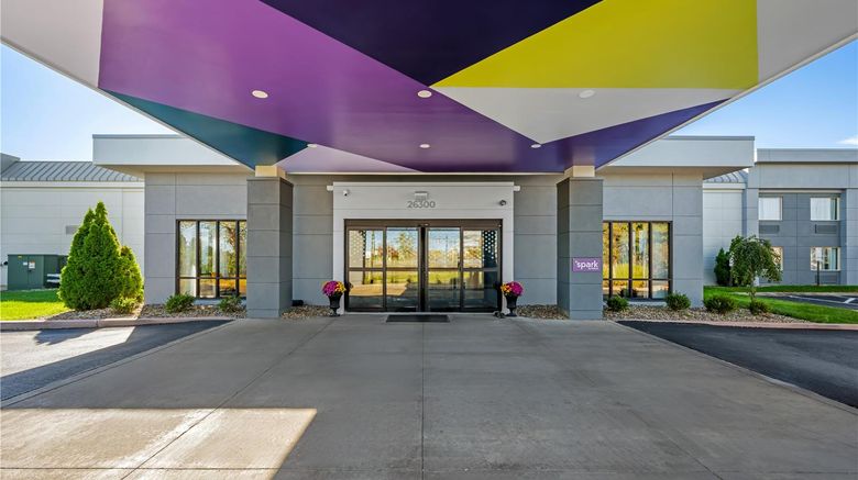 <b>Spark by Hilton Cleveland Beachwood Exterior</b>. Images powered by <a href="https://iceportal.shijigroup.com/" title="IcePortal" target="_blank">IcePortal</a>.