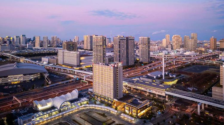 DoubleTree by Hilton Tokyo Ariake Exterior