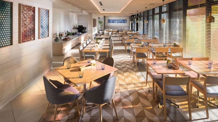 DoubleTree by Hilton Tokyo Ariake Restaurant