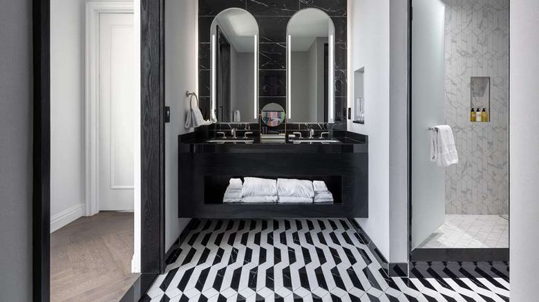 <b>Daxton Hotel Birmingham,Curio Collection Room</b>. Images powered by <a href="https://iceportal.shijigroup.com/" title="IcePortal" target="_blank">IcePortal</a>.