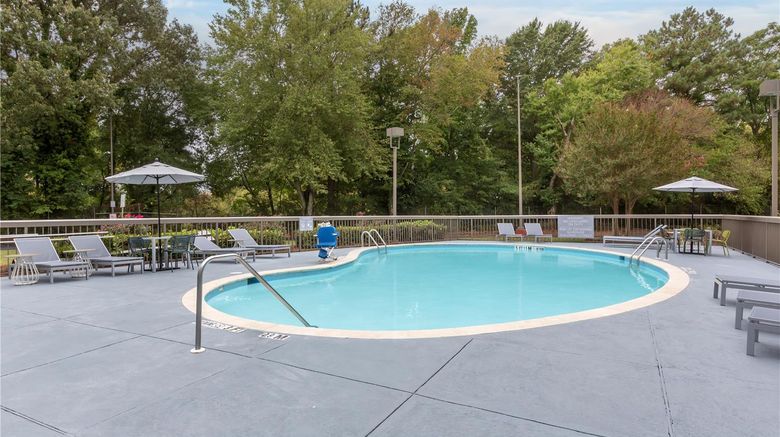 <b>Spark by Hilton Atlanta Airport South Co Pool</b>. Images powered by <a href="https://iceportal.shijigroup.com/" title="IcePortal" target="_blank">IcePortal</a>.