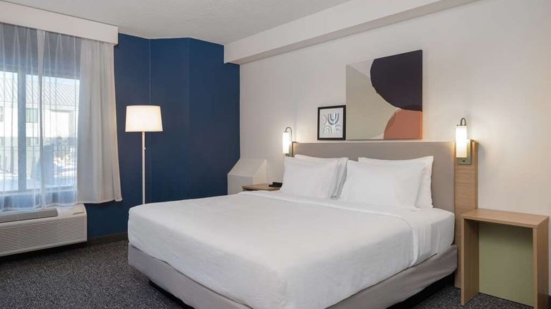 <b>Spark by Hilton Bentonville Room</b>. Images powered by <a href="https://iceportal.shijigroup.com/" title="IcePortal" target="_blank">IcePortal</a>.