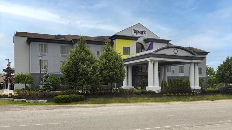 Spark by Hilton Guelph Exterior