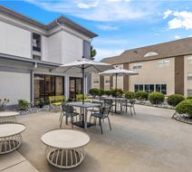 Spark by Hilton Alpharetta Roswell Exterior