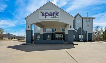 Spark by Hilton Stillwater