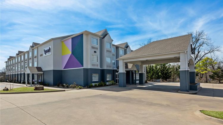 Spark by Hilton Stillwater Exterior