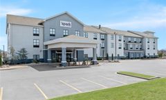 Spark by Hilton Shawnee
