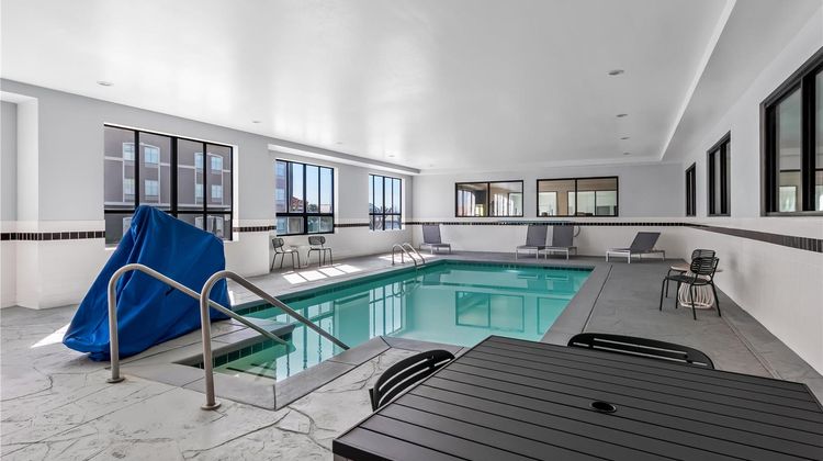 Spark by Hilton Shawnee Pool