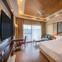 Glenview Resort, Radisson Individuals