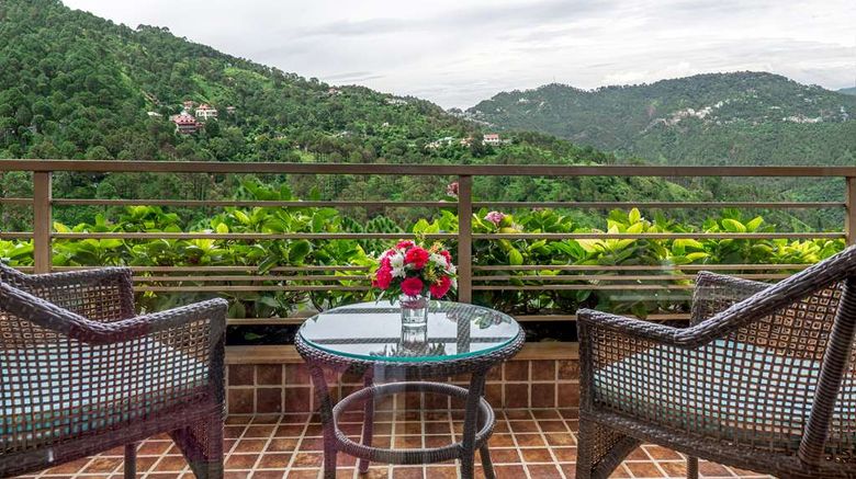 <b>Glenview Resort, Radisson Individuals Suite</b>. Images powered by <a href="https://iceportal.shijigroup.com/" title="IcePortal" target="_blank">IcePortal</a>.