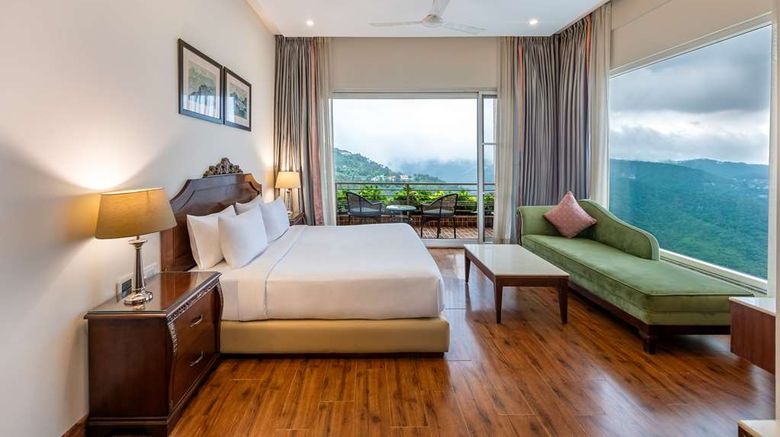 <b>Glenview Resort, Radisson Individuals Suite</b>. Images powered by <a href="https://iceportal.shijigroup.com/" title="IcePortal" target="_blank">IcePortal</a>.