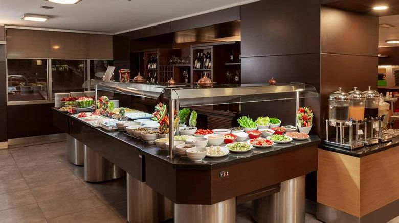 <b>Nippon Hotel Restaurant</b>. Images powered by <a href="https://iceportal.shijigroup.com/" title="IcePortal" target="_blank">IcePortal</a>.