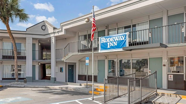<b>Rodeway Inn Exterior</b>. Images powered by <a href="https://iceportal.shijigroup.com/" title="IcePortal" target="_blank">IcePortal</a>.