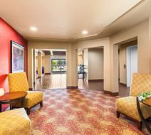 Quality Inn Blackwell I-35 Lobby