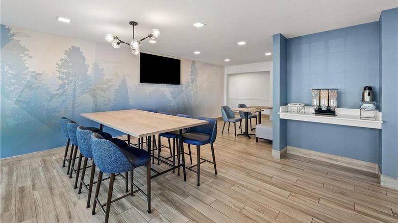 <b>Sleep Inn & Suites Verona Restaurant</b>. Images powered by <a href="https://iceportal.shijigroup.com/" title="IcePortal" target="_blank">IcePortal</a>.
