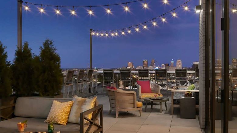 <b>Angad Arts Hotel St. Louis Restaurant</b>. Images powered by <a href="https://iceportal.shijigroup.com/" title="IcePortal" target="_blank">IcePortal</a>.