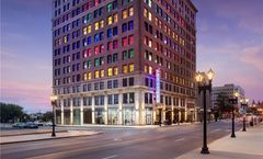 Angad Arts Hotel St. Louis