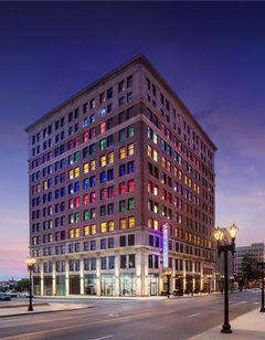 Angad Arts Hotel St. Louis