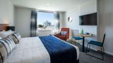 Quest Tauranga Central Room