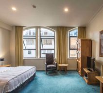 Wellington Quest Hotel Suite
