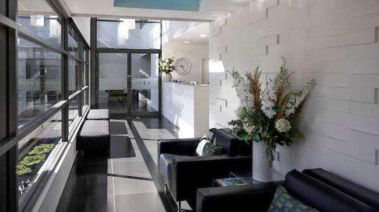 Quest Parnell Lobby