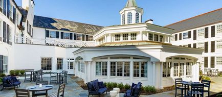 The Nittany Lion Inn Exterior