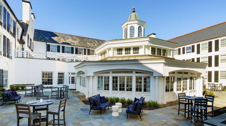 <b>The Nittany Lion Inn Exterior</b>. Images powered by <a href="https://iceportal.shijigroup.com/" title="IcePortal" target="_blank">IcePortal</a>.