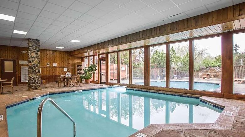 <b>Howard Johnson by Wyndham Merrillville Pool</b>. Images powered by <a href="https://iceportal.shijigroup.com/" title="IcePortal" target="_blank">IcePortal</a>.