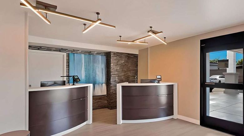 <b>Comfort Inn Hayward Lobby</b>. Images powered by <a href="https://iceportal.shijigroup.com/" title="IcePortal" target="_blank">IcePortal</a>.