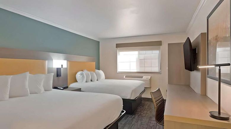 <b>Comfort Inn Hayward Room</b>. Images powered by <a href="https://iceportal.shijigroup.com/" title="IcePortal" target="_blank">IcePortal</a>.